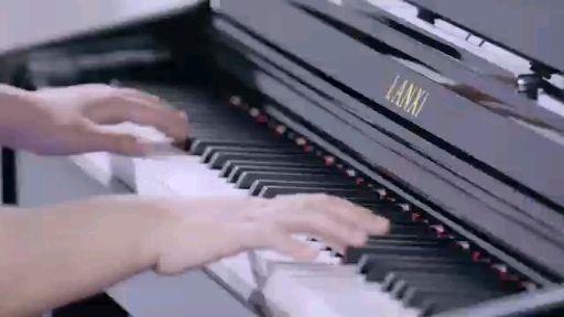 初学钢琴买电钢琴练习可以吗